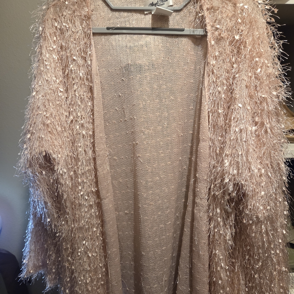 Angel Heart Boutique Shaggy Textured Long Tunic Cardigan in Soft Pink 1X